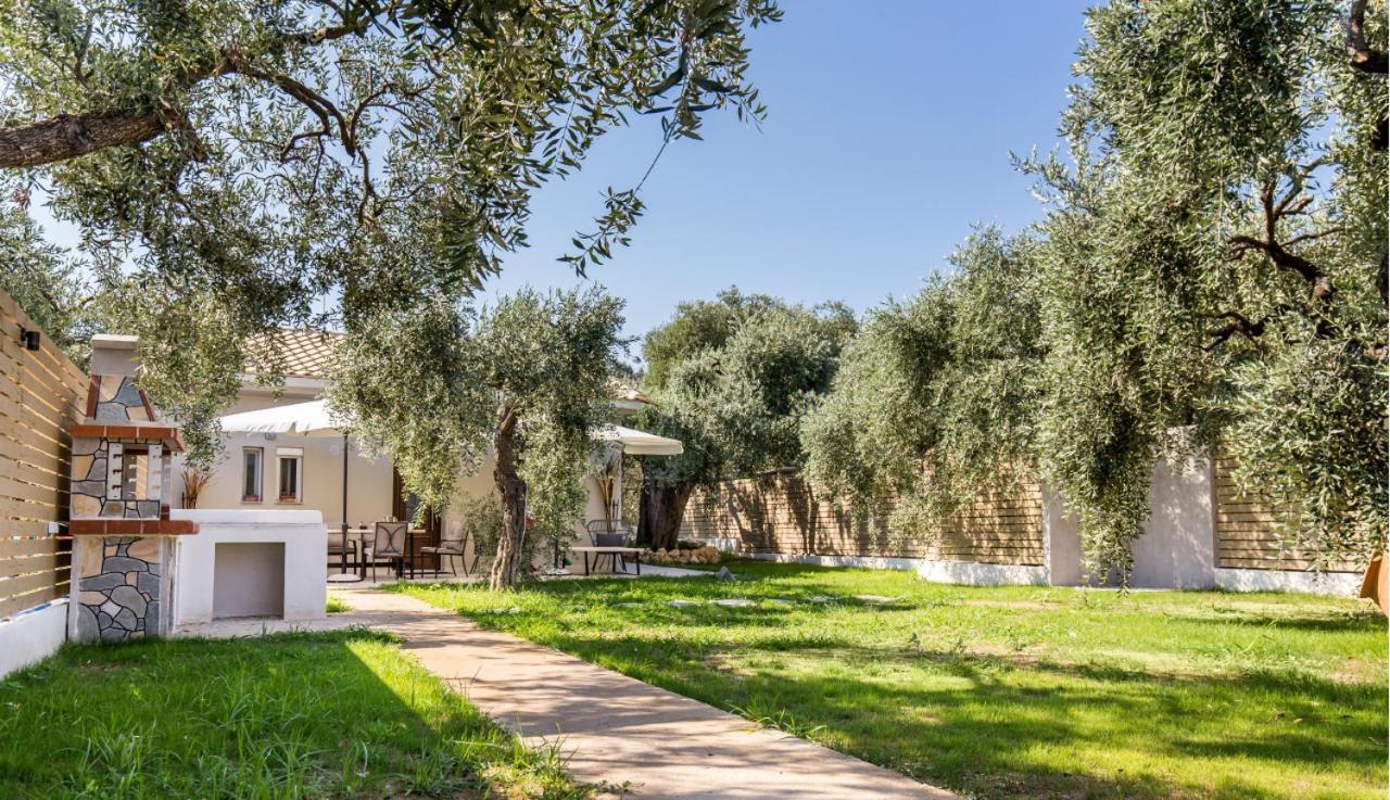 Villa 4 You Iliopetra Skala Sotiros Eksteriør bilde