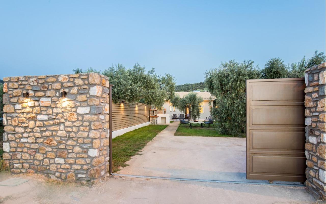 Villa 4 You Iliopetra Skala Sotiros Eksteriør bilde