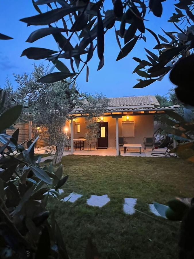 Villa 4 You Iliopetra Skala Sotiros Eksteriør bilde